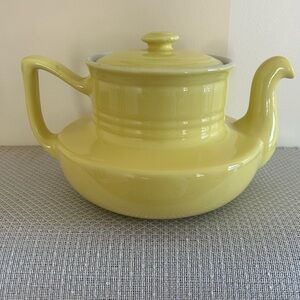 Vintage Yellow Hall  Coffelator Co. Coffee Pot, Rare YellowY